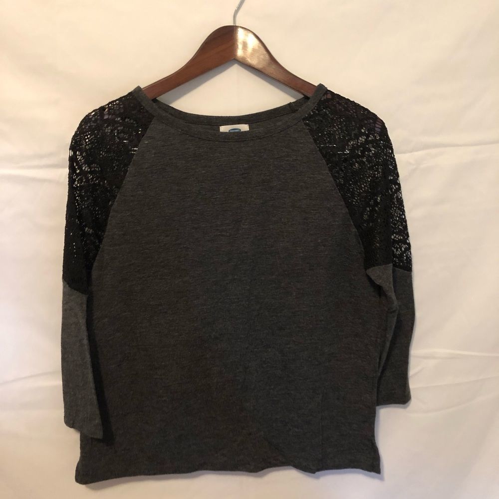Old Navy Small Petite Lace Grey Top